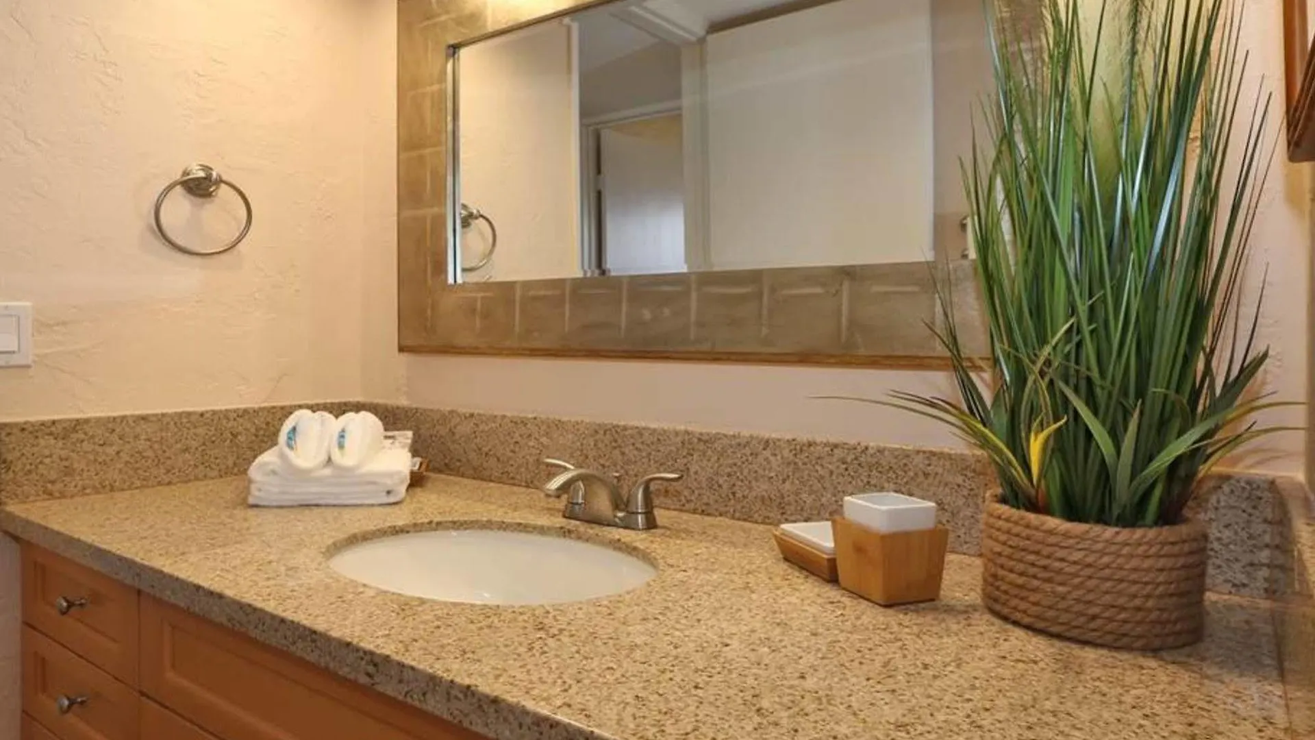 Napili-Honokowai Papakea #B207 Studio Bedroom Condo By Redawning 3*,  ארצות הברית